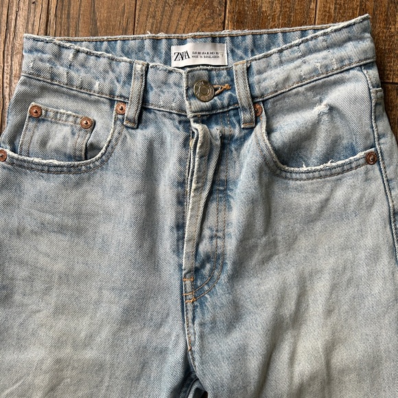EUC Women’s Zara Jeans Sz 0 - Picture 10 of 11